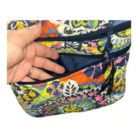 Vera Bradley Multicolored Crossbody Bag with sizzler and adjustable strap. - Picture 7 of 12